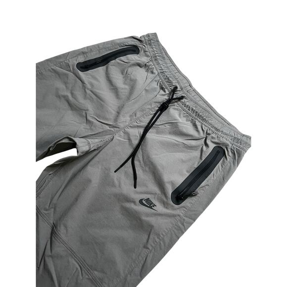 Nike Tech Woven Pants Gray Men’s Size XL Adjustable Drawstring Ankle Zip Pockets - Picture 8 of 10